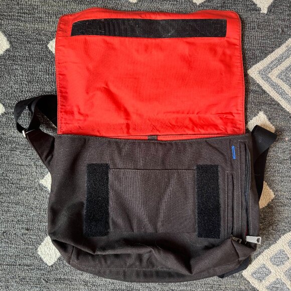 Jack Spade Messenger Bag, Like New - Picture 3 of 5